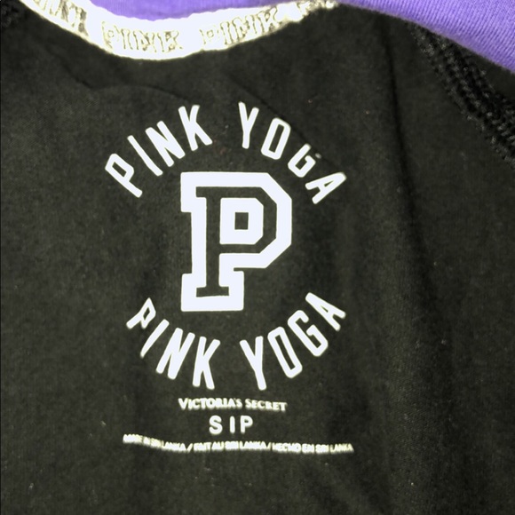 Pink sweatshirt - Picture 2 of 2